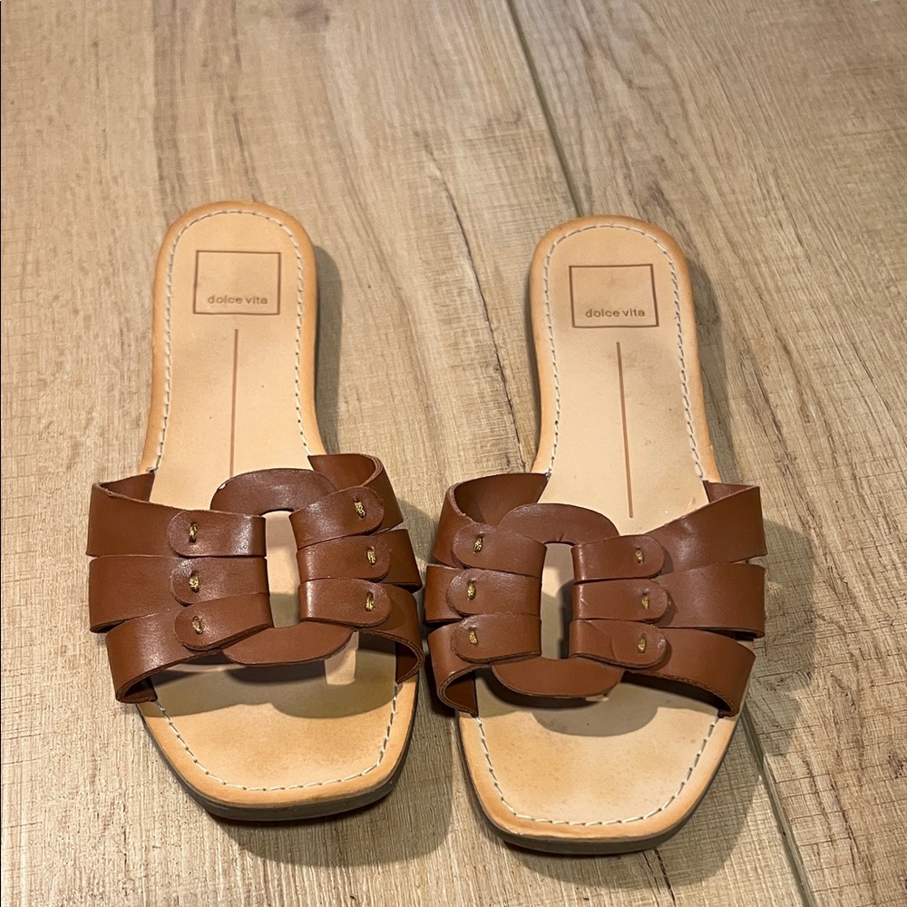 Dolce Vita Tan Women's Sandals 8